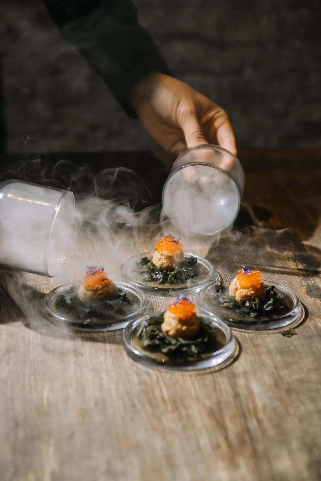 Food Atelier — подача с дымом